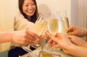 【女子会2H飲み放題付き】当店の人気料理を詰め込んだ豪華女子会コース＜全9品＞もちろん飲み放題の種類も豊富に御用意！