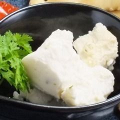 ブルサンアイユの燻製（620円 （税抜））