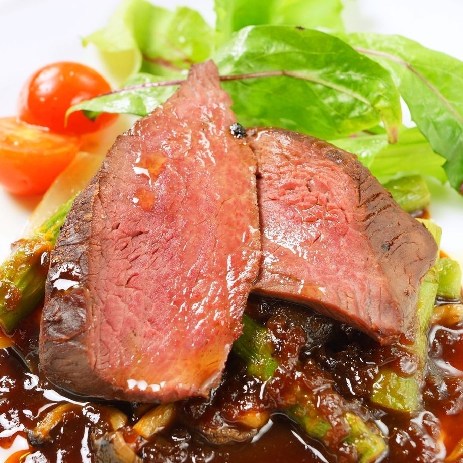 北海道産エゾジカ　シンタマのロースト～燻製ソース掛け～（ 1,780円 （税抜））