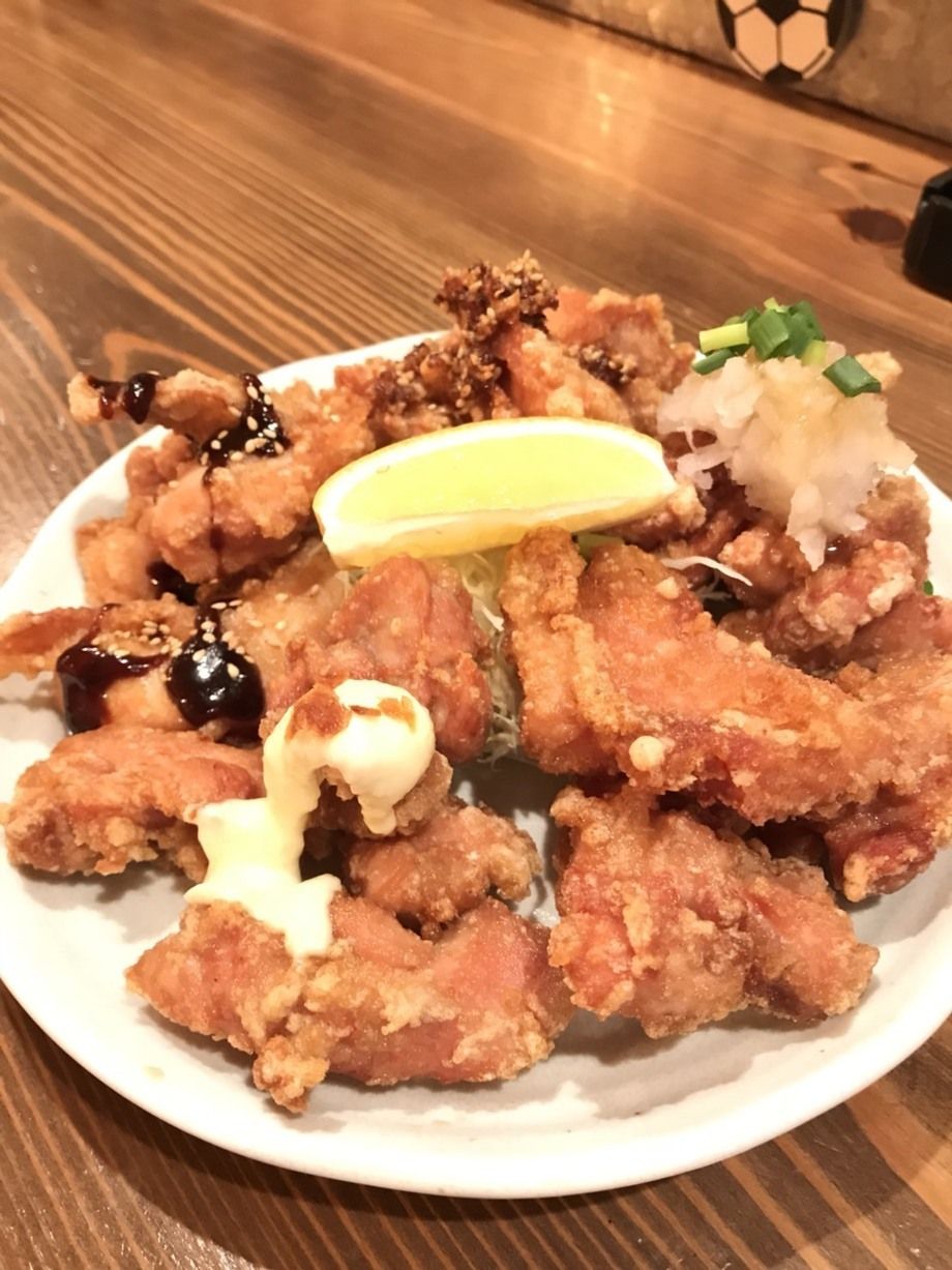 鶏の唐揚げ 今月の5種盛（1280円(税抜)）