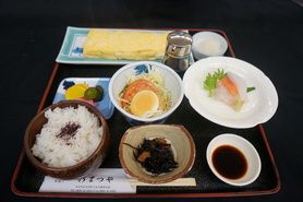 あつあつの出し巻き卵が大人気！「おーいめし」定食