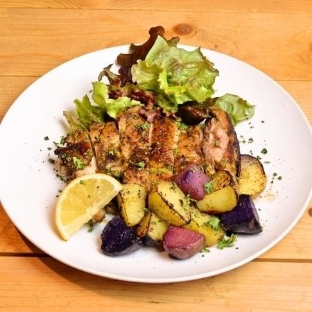 ジャークチキンと農園じゃがいものロースト