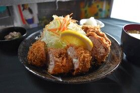 肉巻きメンチかつ定食