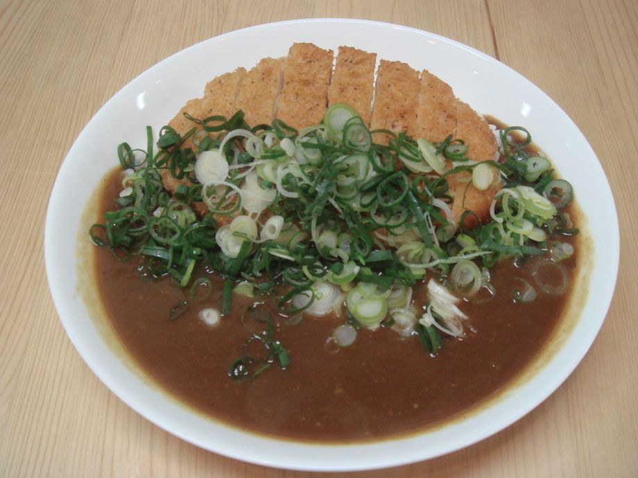 ロースカツネギカレー（950円）