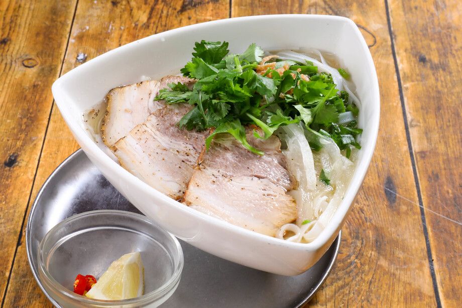 塩豚のフォー Phở thịt lợn muối