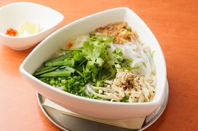 鶏のフォー Phở gà
