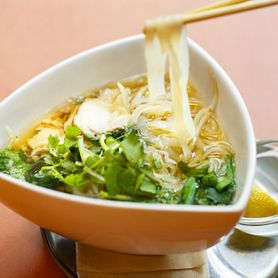 フォーガー　（鶏のフォー）Phở gà 