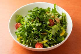 無農薬パクチーグリーンサラダ Salad rau mùi không hoá chất  