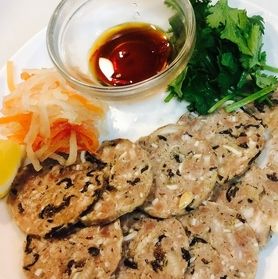 自家製ベトナムハム.  Giò Việt Nam tự làm 