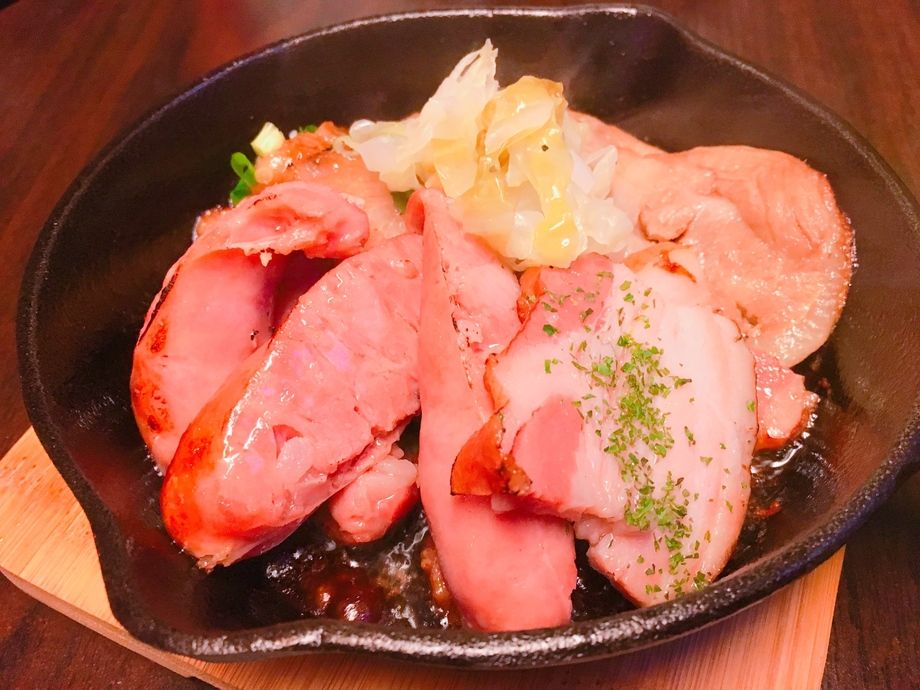 炙りお肉4種盛り