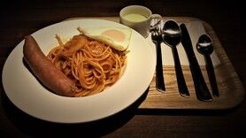 ドイツ産ごろっとソーセージのナポリタン