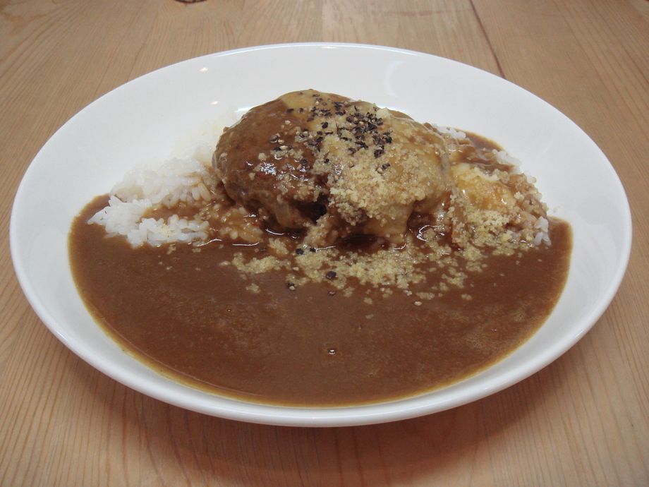 チーズハンバーグカレー（1000円）
