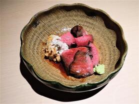 国産黒毛和牛イチボのローストビーフ