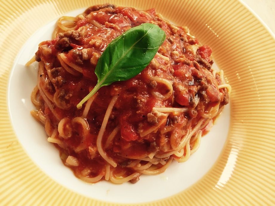 シェフ自慢のミートソースパスタ
