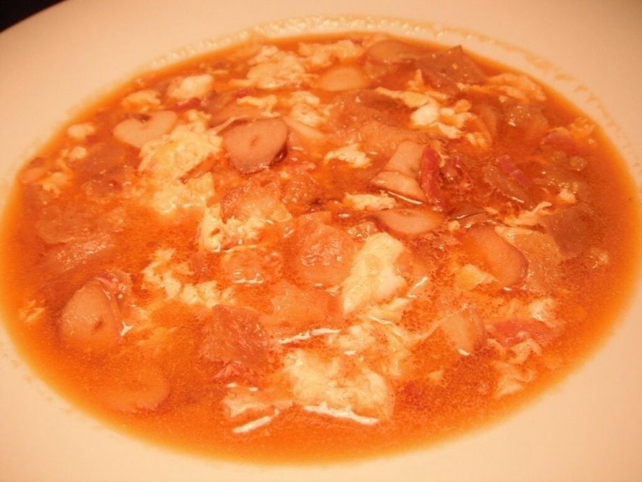 ソッパdeアホ<マドリッド ガーリックスープ>（680円）