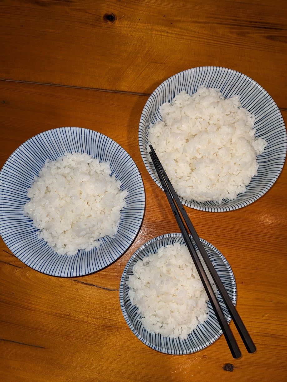 白飯（（大）￥５００-　（中）￥４５０-　（小）￥３５０-）