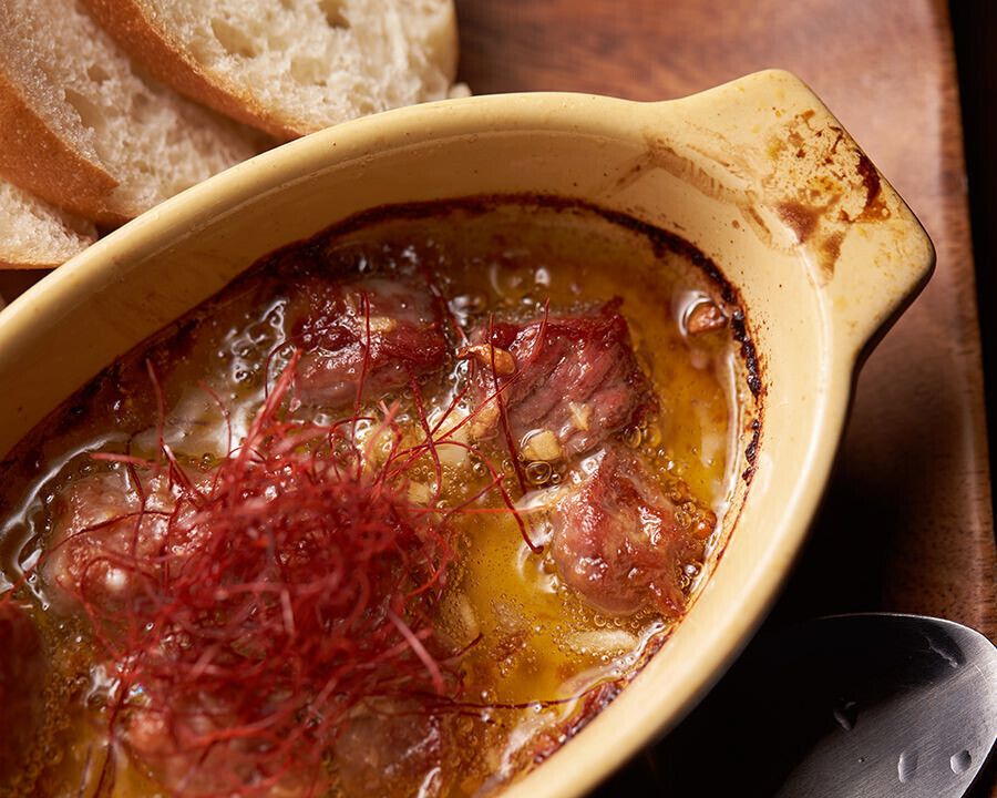 サーロインステーキンのアヒージョ（￥８８０）