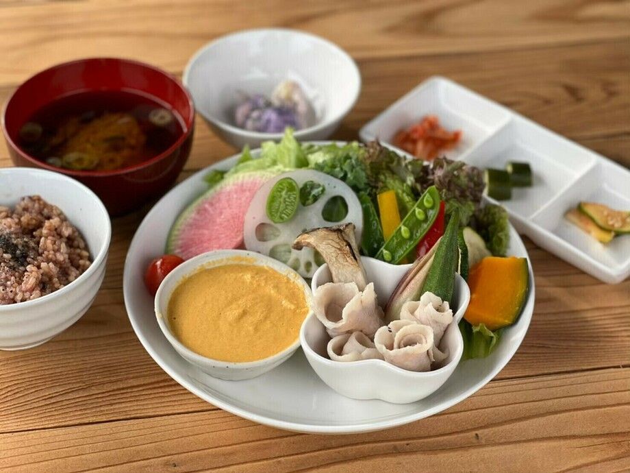 繭久里特別定食・ドリンクセット