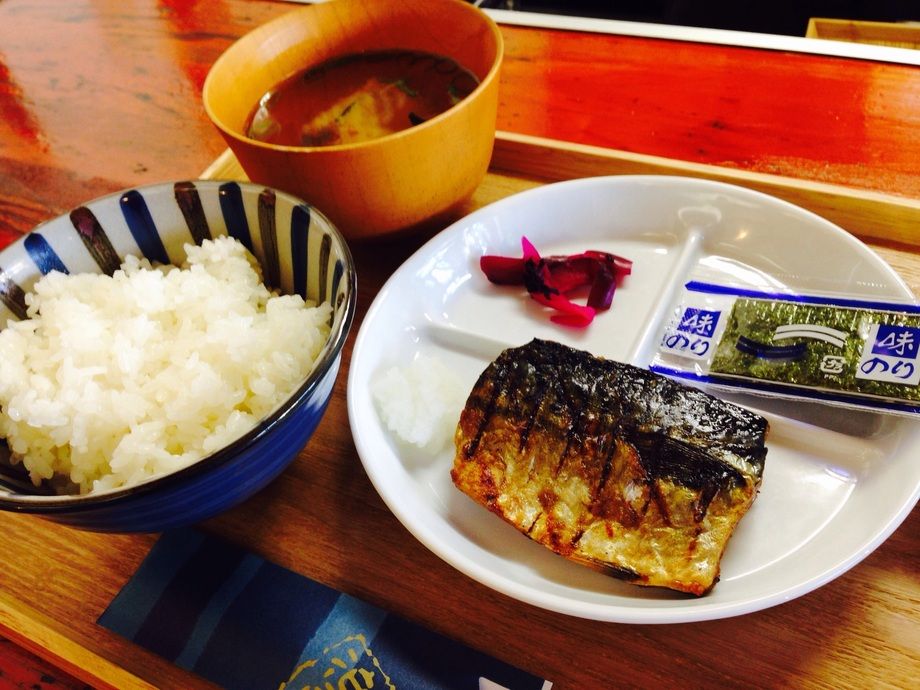 朝: ミニさばの塩焼き定食（360）