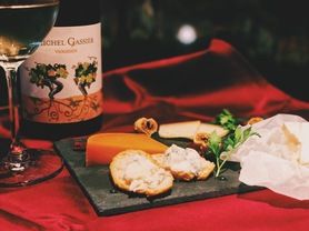 チーズ3種とドライフルーツの盛り合わせ