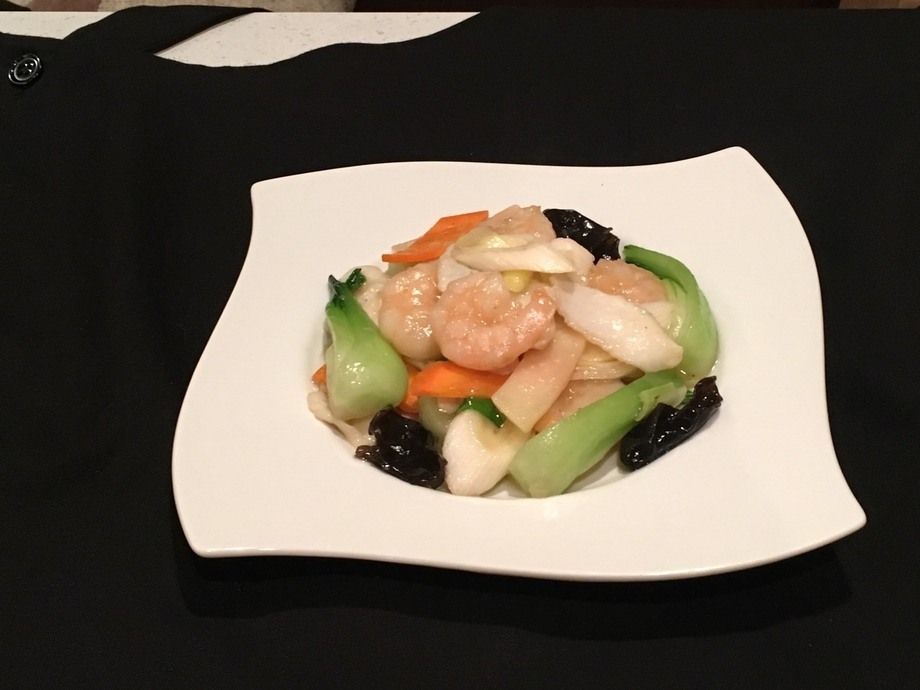 二種海鮮の塩炒め（998円）