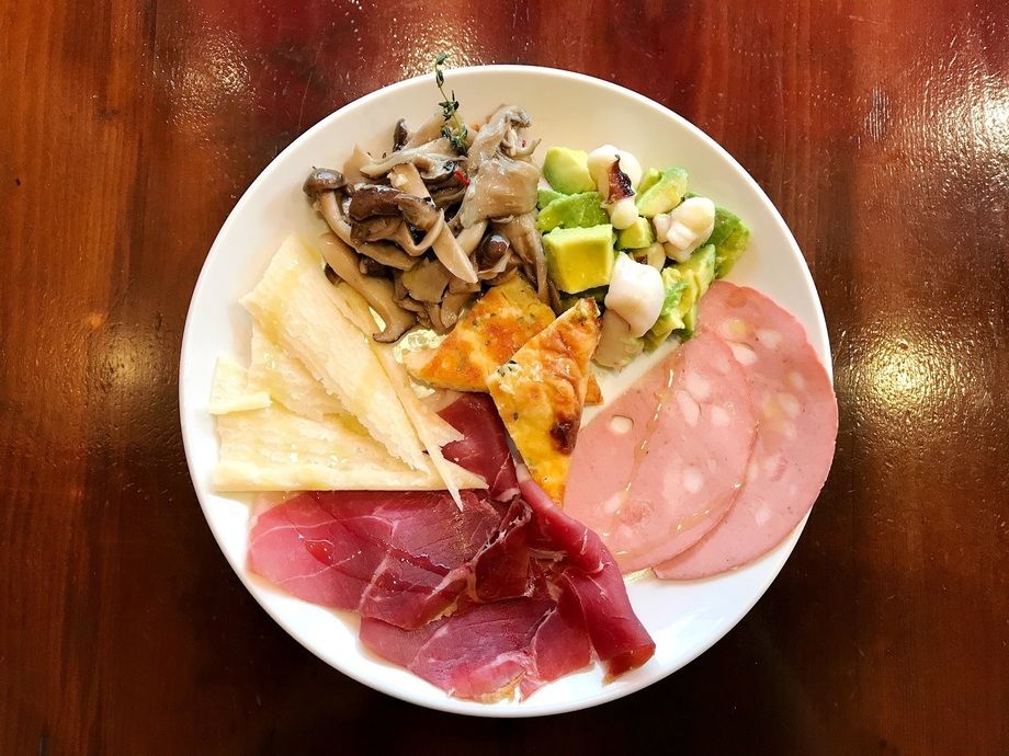 おまかせ前菜盛り合わせ