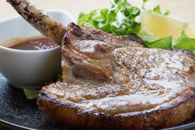 宮崎まるみ豚のポークチョップ