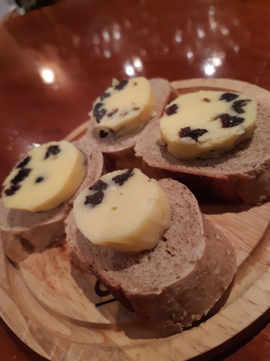 自家製レーズンバター