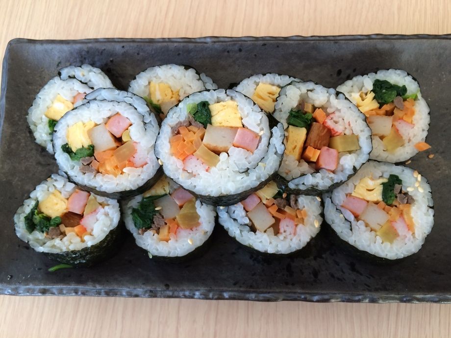 一品料理：キンパプ（￥６００）