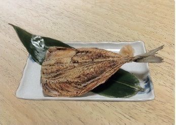 鰺の塩焼
