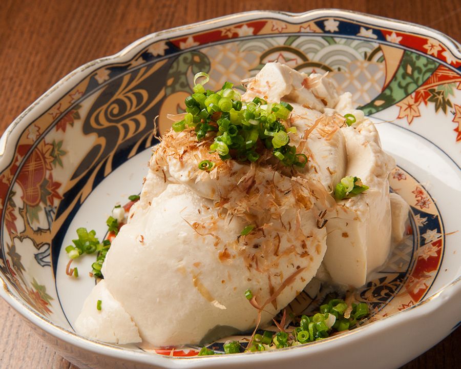 畔田商店自慢の豆腐で冷奴