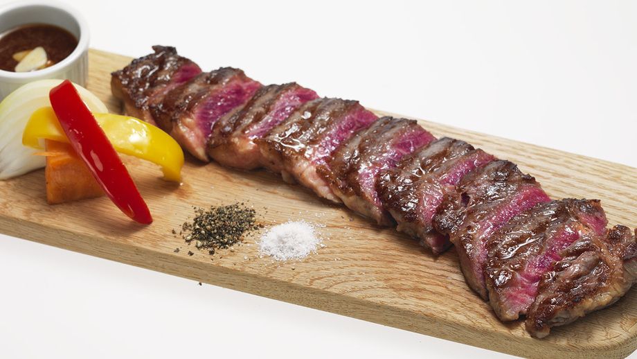 【ちょっと贅沢に霜降り～なステーキと本物半身唐揚げ♪】全9品＋2時間飲み放題付★5000円(税込)