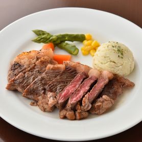 A5山形牛ロースステーキ