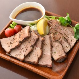 じっくり焼き上げローストポーク