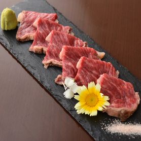 黒毛和牛のたたき