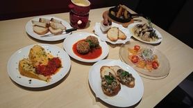 飲み放題付　前菜小皿７品　チーズフォンデュ　３５００円コース