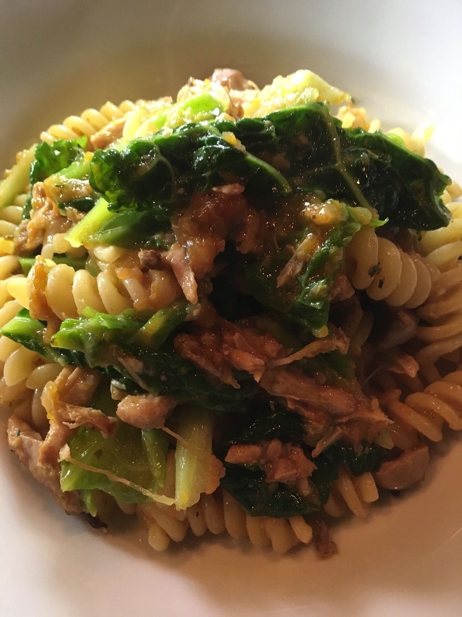 ウサギとちりめんキャベツのフジッリ（1600）