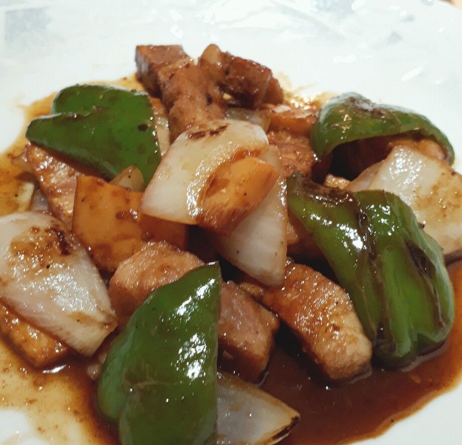 豚肉の黒酢炒め