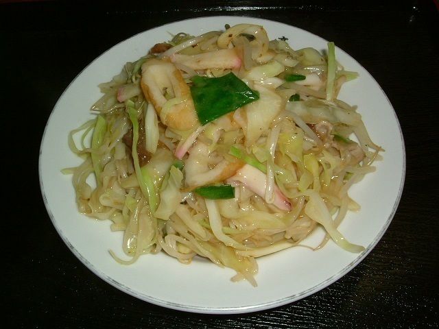 皿うどん（550円）