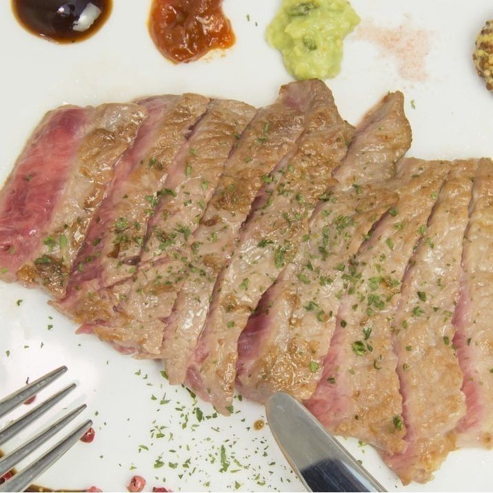 サーロイン牛ステーキ（２００ｇ）（￥１３８０）