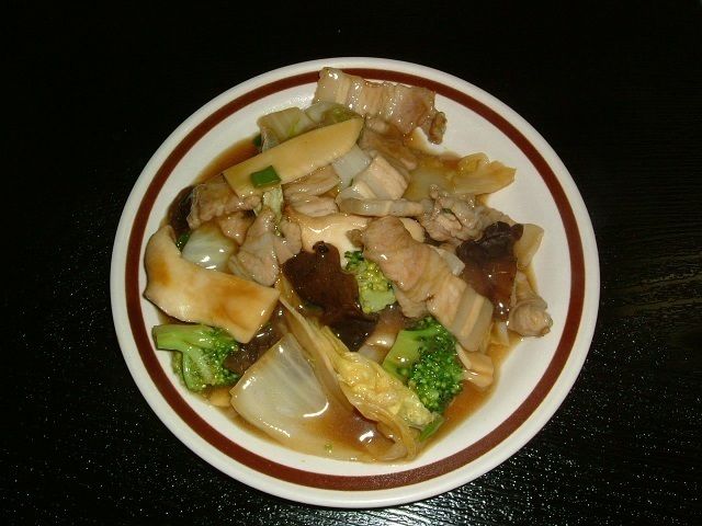 豚肉と野菜の炒め物（600円）