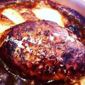 手捏ね ハンバーグシチュー200g（数量限定）