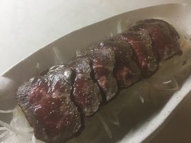 牛たたきガーリック風味