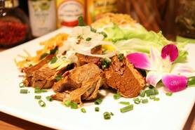 ムーパロー　タイ風豚の角煮