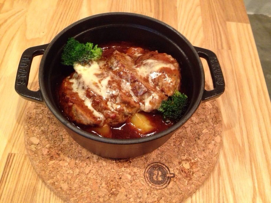 煮込みハンバーグ  withライス/パン（ランチはライスのみです）（1480）