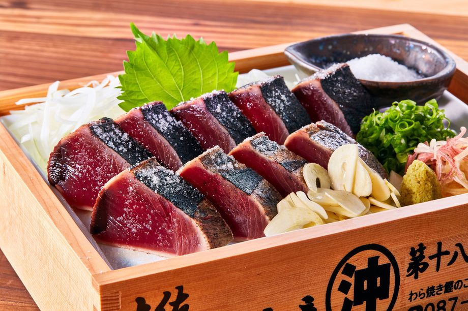 【おすすめ】わら焼き鰹の塩たたき（１〜２人前）（1,200）