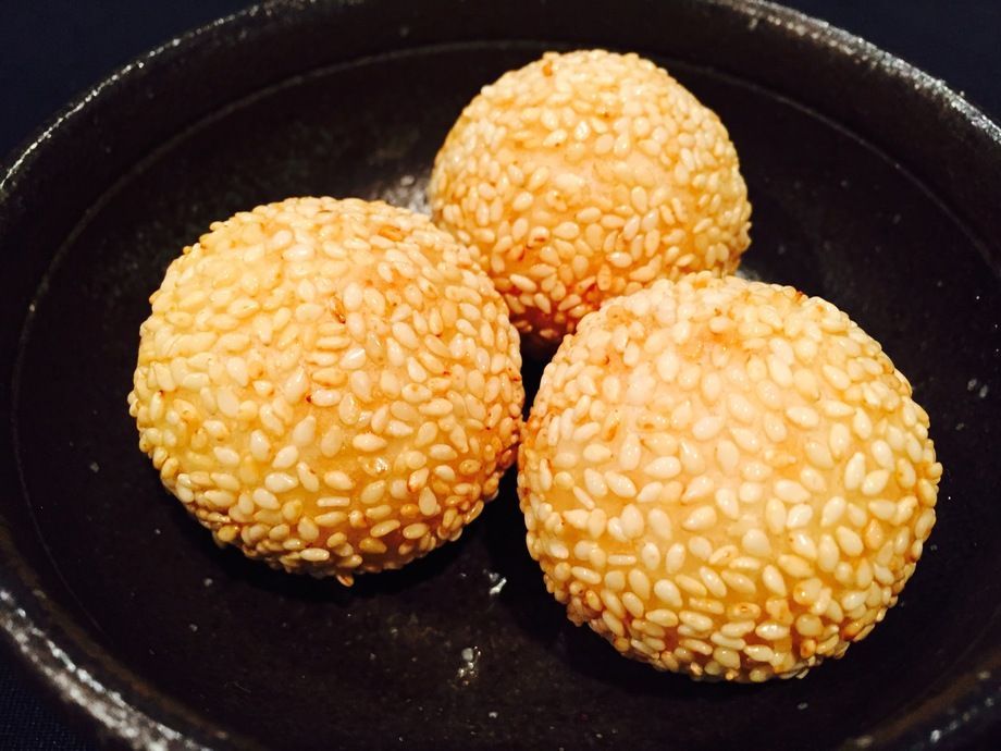 胡麻団子（2個）