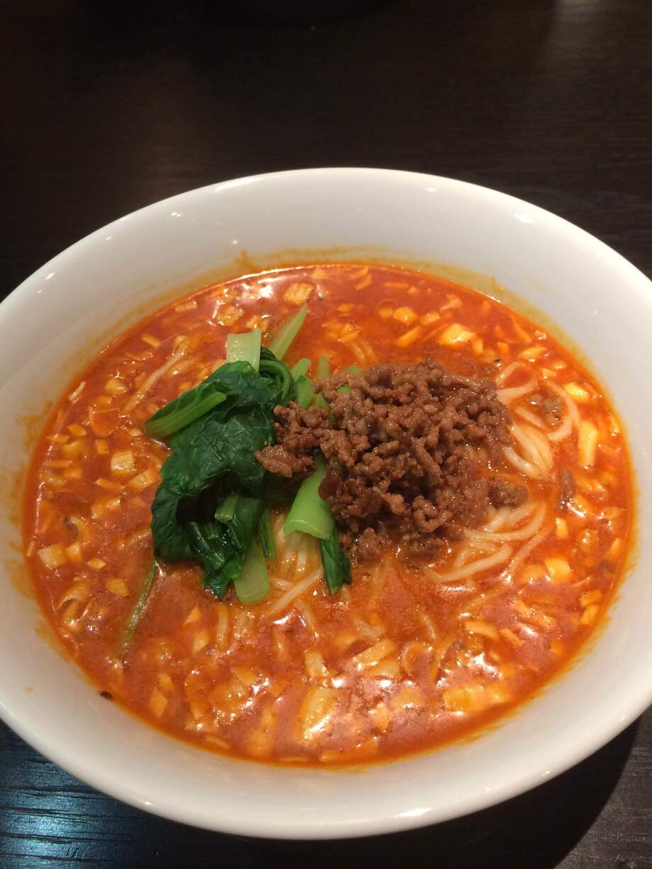 本格　胡麻香る坦々麺（ハーフサイズもあります）