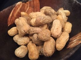 茹でピーナッツ