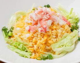 蟹肉とレタスのあっさり炒飯